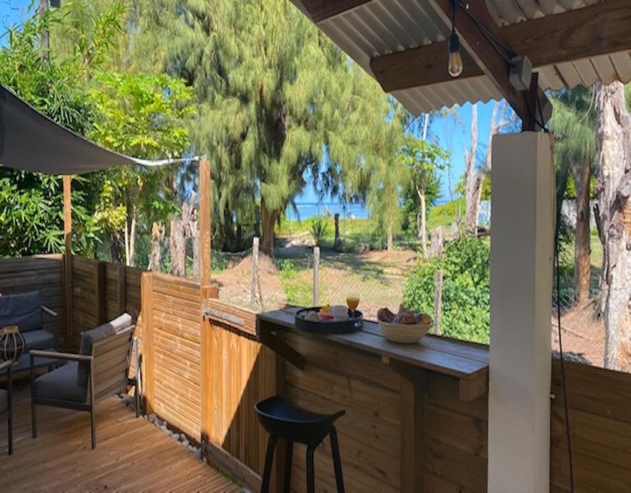 La Villa L'Ancre Marine, Pieds Dans Le Lagon ! 拉萨尔勒班 外观 照片