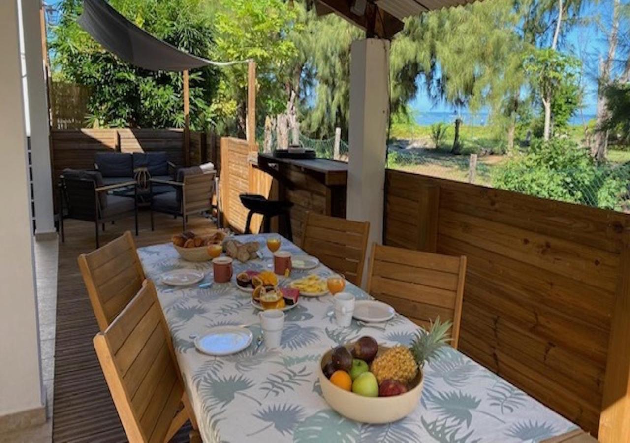 La Villa L'Ancre Marine, Pieds Dans Le Lagon ! 拉萨尔勒班 外观 照片